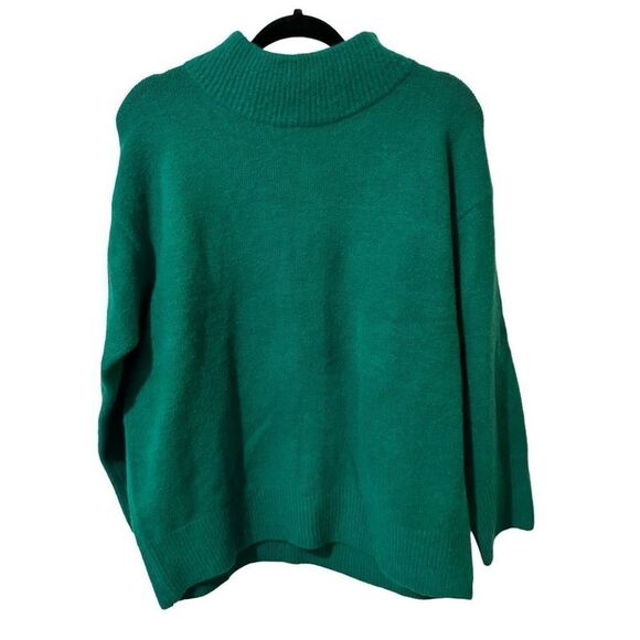 Lush Women’s Green Mock Neck Pullover Sweater Long Sleeve Medium - Picture 1 of 4
